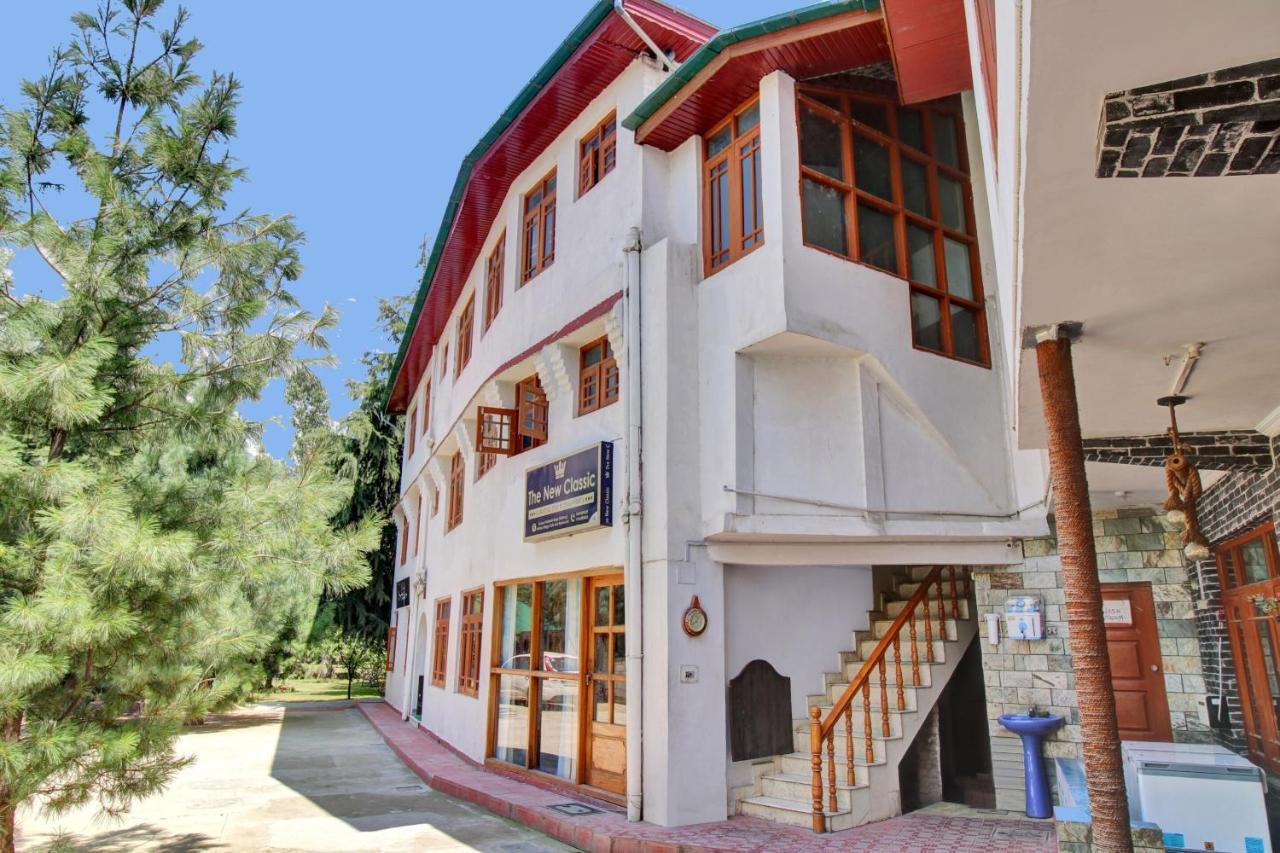 Super Oyo Capital O 91600 The Village Classic Hotel And Restaurant Srinagar  Exterior photo